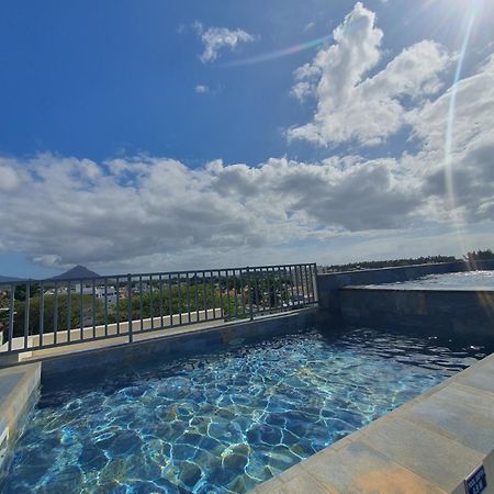 Luxury Retreat At Aqua Breeze Apartment, Flic-en-Flacq エクステリア 写真